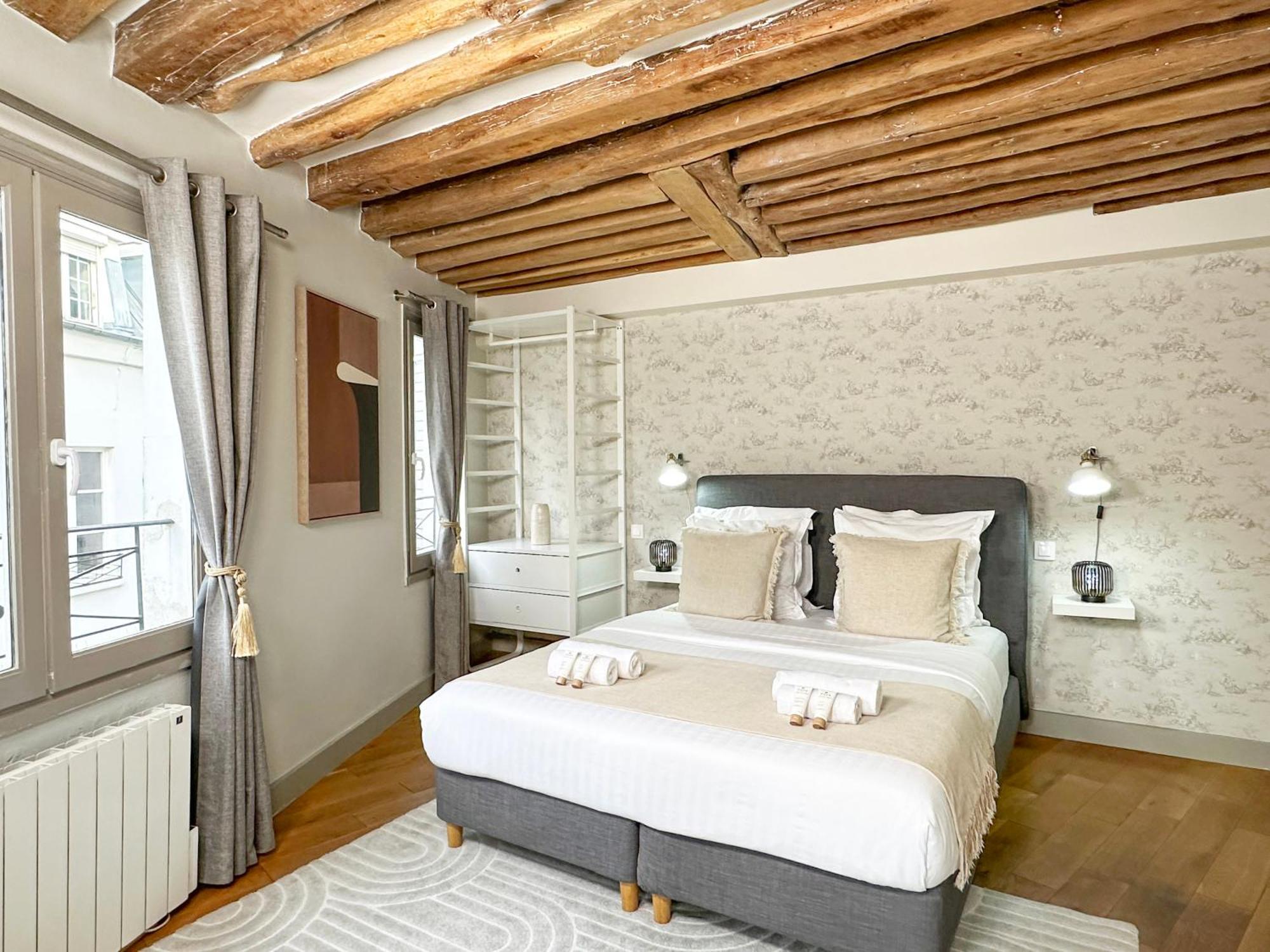 Apartament St Michel Paryż Zewnętrze zdjęcie