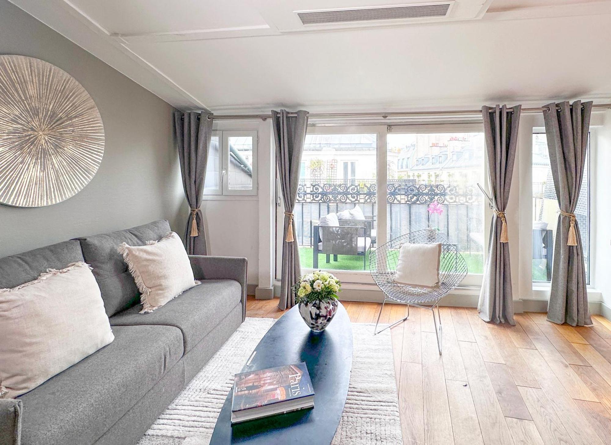 Apartament St Michel Paryż Zewnętrze zdjęcie