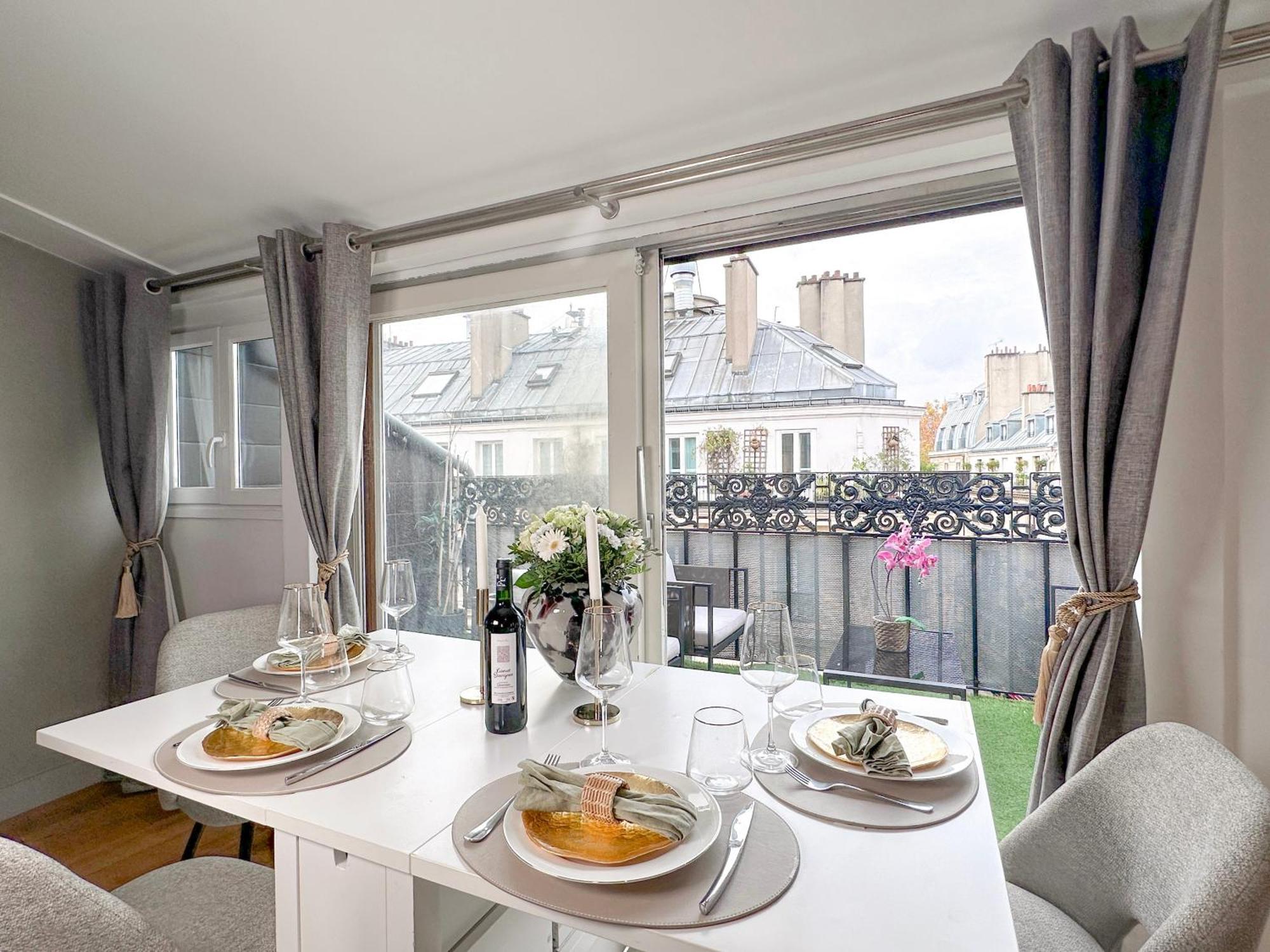 Apartament St Michel Paryż Zewnętrze zdjęcie
