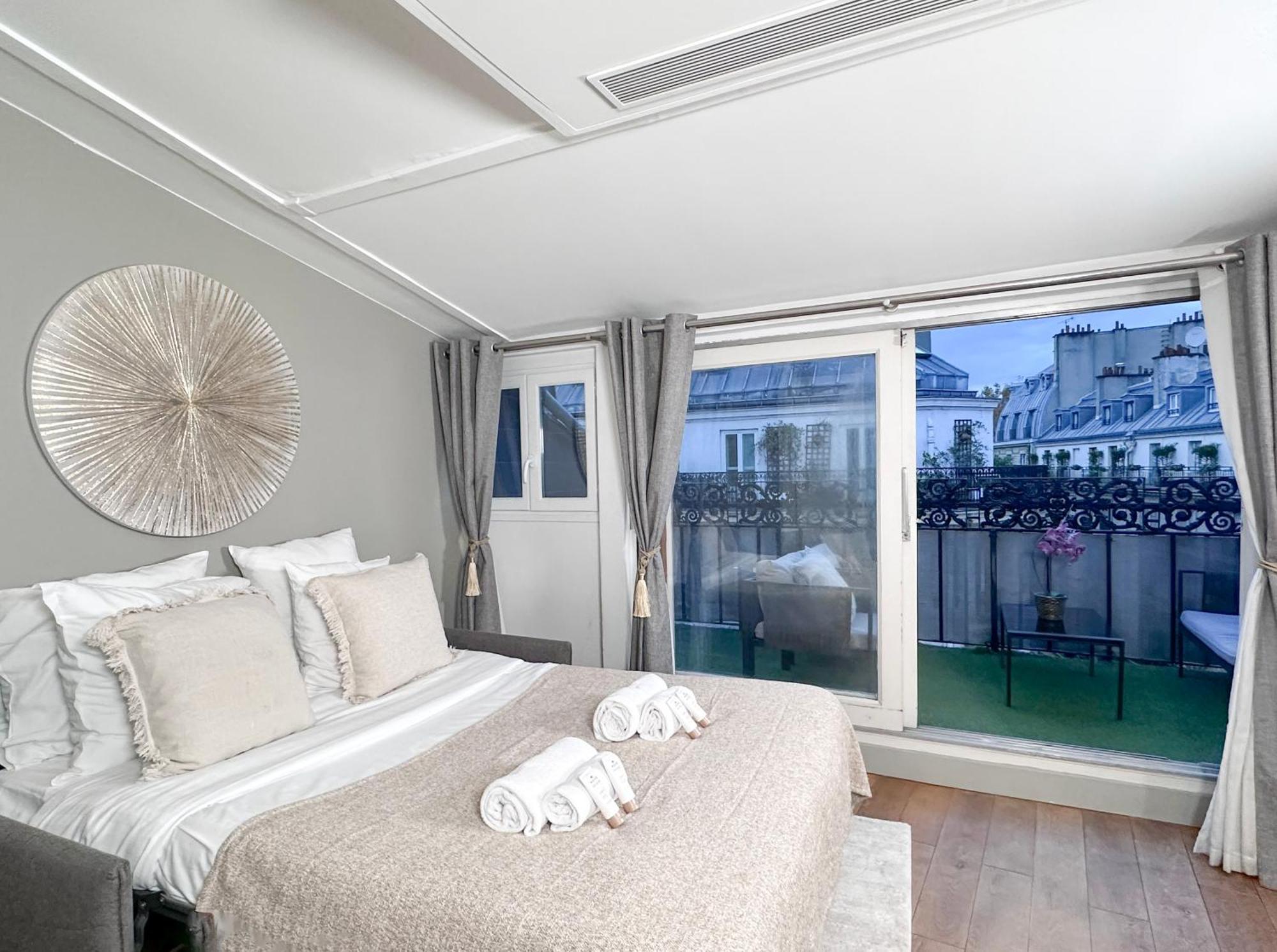 Apartament St Michel Paryż Zewnętrze zdjęcie